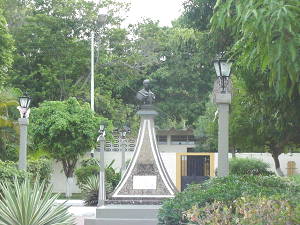 Plaza Bolvar (Choron)