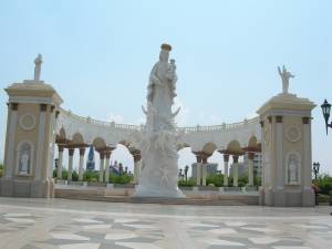 Monumento a La virgen de la Chiquinquir