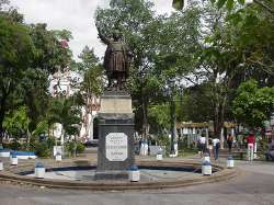Piazza Colombo in Carpano